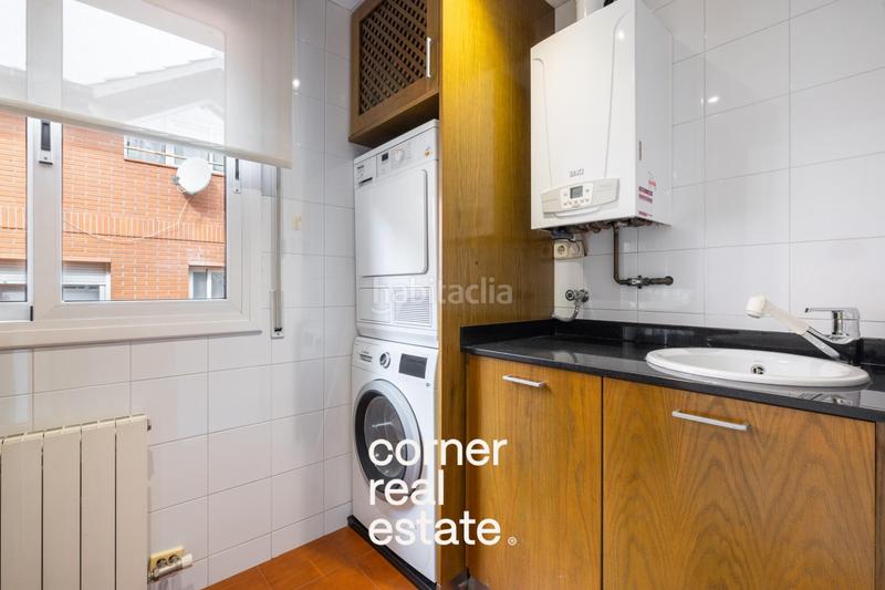 Foto c817ac19-acb4-49d7-93bb-c517325ad39b. Casa adosada increíble chalet adosado en parc central en Sant Cugat del Vallès