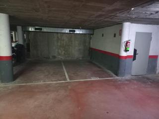 Car parking in Centre - Estació. Fantástica plaza de parking en pleno centro de sant cugat