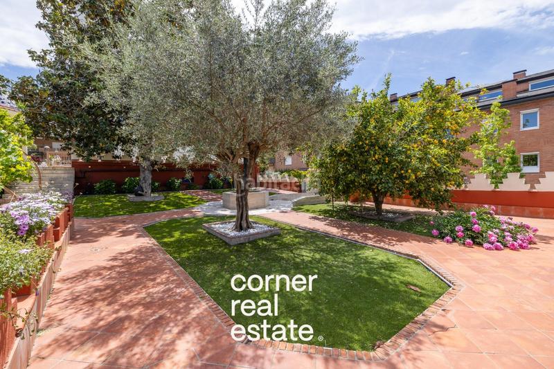 Foto 5db618ce-29c5-4bf6-b857-7781db070a1d. Rent studio with heating parking pool in Eixample Sant Cugat del Vallès