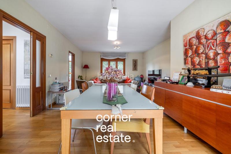 Foto 5eea8dac-8e69-4aeb-887e-78d7d7b30bdc. Casa tu refugio en Valldoreix naturaleza, calma y hogar en Sant Cugat del Vallès