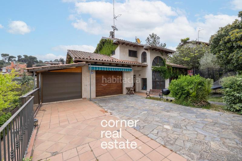 Foto b384fcac-0f78-4e16-8b8d-c773a8711259. Casa tu refugio en Valldoreix naturaleza, calma y hogar en Sant Cugat del Vallès