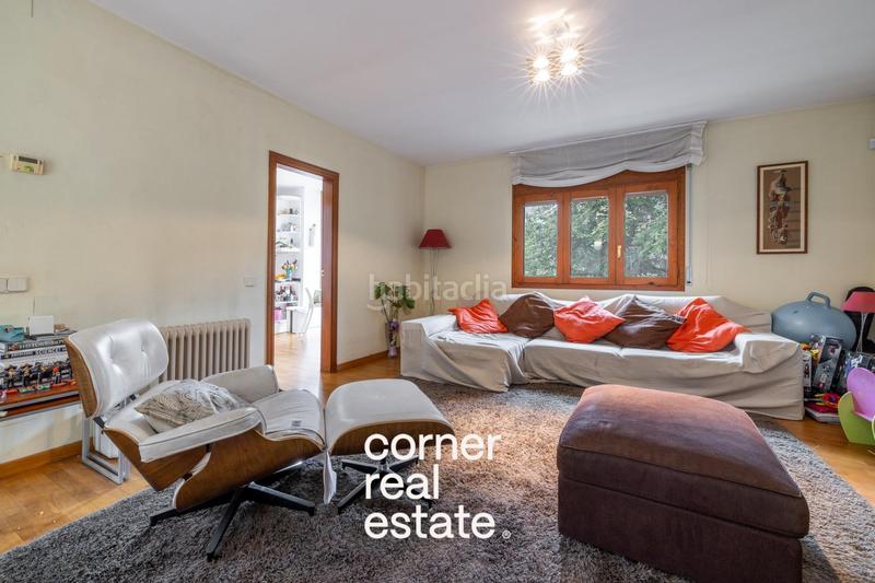 Foto c46e3cb3-e705-42fa-8b66-a2b7854f76bd. Casa tu refugio en Valldoreix naturaleza, calma y hogar en Sant Cugat del Vallès