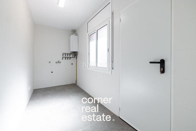 Foto 48fe1400-e26b-4c04-af5d-dcb474dc459c. Maison avec chauffage parking piscine dans Bellaterra