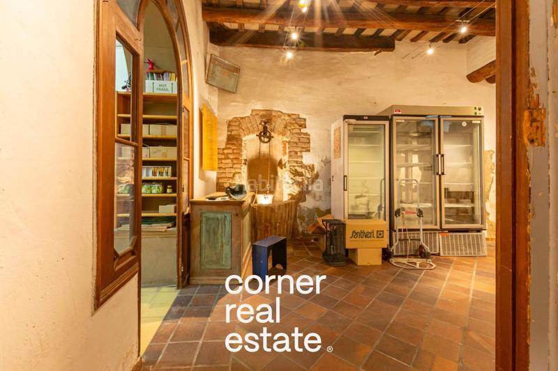 Foto 1864b522-85fe-4fbe-bf76-9fa7e0fe6ab7. Alquiler local comercial espectacular local en pleno centro de sant cugat en Sant Cugat del Vallès