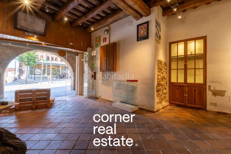 Foto d5fda690-4807-4ba7-9d8e-e7cba9728163. Lloguer local comercial a Centre - Estació Sant Cugat del Vallès