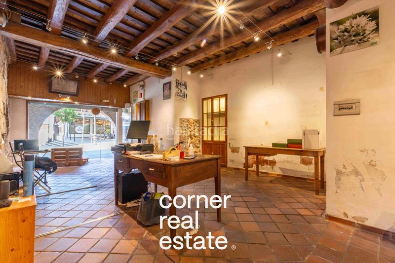 Foto fd77bc49-a757-4bf8-85c9-8d326ac9b658. Lloguer local comercial a Centre - Estació Sant Cugat del Vallès