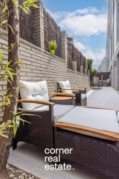 Foto 5b8064d4-545a-479d-8211-39bdaef43d87. Planta baja  con gran terraza en Turó de Can Mates Sant Cugat del Vallès