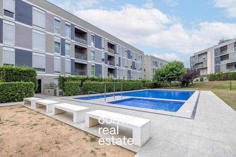 Foto e7b95e68-0f43-48cf-a503-e3ef13573e12. Planta baja  con gran terraza en Turó de Can Mates Sant Cugat del Vallès