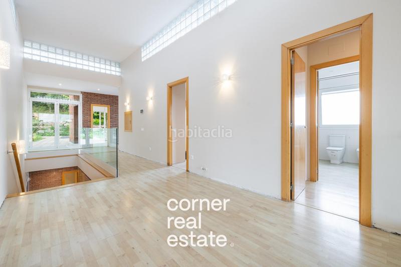 Foto 8b1efd00-d694-4dcd-a65d-38bd3d56ffca. Chalet villa exclusiva en monmany en Valldoreix Sant Cugat del Vallès