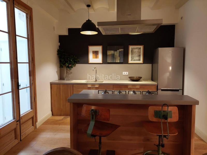 Foto cf8c44ac-6a48-4a85-8605-0809292d0248. Piso  en venta en calle davinyó en Gòtic Barcelona