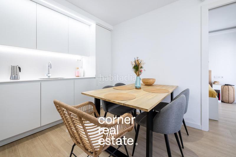 Foto aab20fee-f1c2-4716-adfa-0f3e2d6ec7e4. Piso espectacular piso de dos dormitorios con balcón y terraza en Barcelona