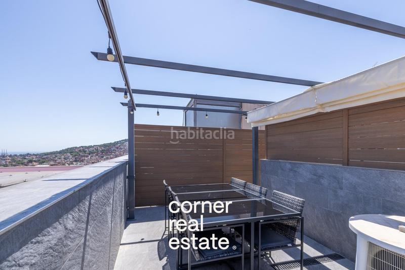 Foto c60abb50-ee95-4432-b477-b567dda3e238. Piso espectacular piso de dos dormitorios con balcón y terraza en Barcelona