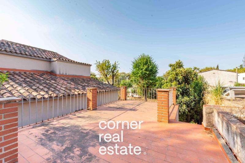 Foto d296b5d4-0e33-4d55-ad19-7cbf8e3a7004. Chalet casa independiente en venta en mirasol en Mira-sol Sant Cugat del Vallès