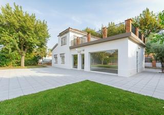 Chalet à Mira-sol. Casa reformada en mirasol