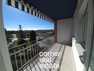 Appartement  Carrer de lumière. Piso alto todo exterior en rubí  zona mercat