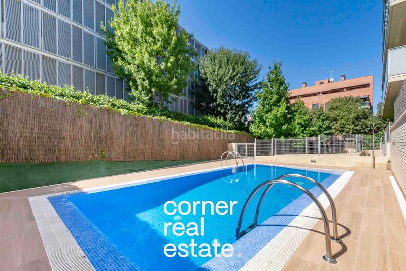 Foto 0a782a7e-35e3-4f71-b892-528db021a18e. Pis amb calefacció aparcament piscina a Volpelleres Sant Cugat del Vallès