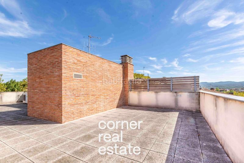 Foto f87959b3-6f22-465f-82f7-63189b38b604. Miete dachwohnung mit heizung parking pool in Parc Central Sant Cugat del Vallès