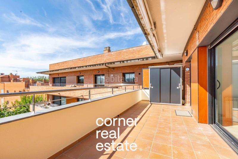 Foto becaa8de-4f5b-4393-9450-bc5a4c107f01. Rent penthouse with heating parking pool in Parc Central Sant Cugat del Vallès