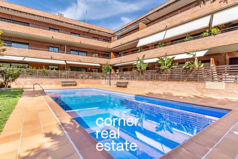 Foto f919679a-a0cc-426c-998b-efda227d4ac9. Rent penthouse with heating parking pool in Parc Central Sant Cugat del Vallès