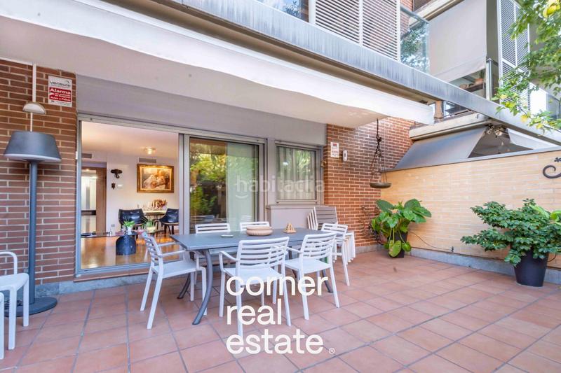 Foto 01f55cc0-7eae-4bcd-82b6-2df4ae373994. Planta baixa amb calefacció aparcament piscina a Sant Cugat del Vallès