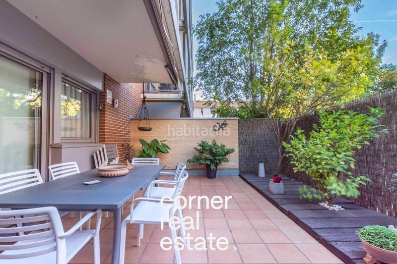 Foto 1f22568e-9c6d-4465-a5a3-e3f3f40f955a. Planta baixa amb calefacció aparcament piscina a Sant Cugat del Vallès