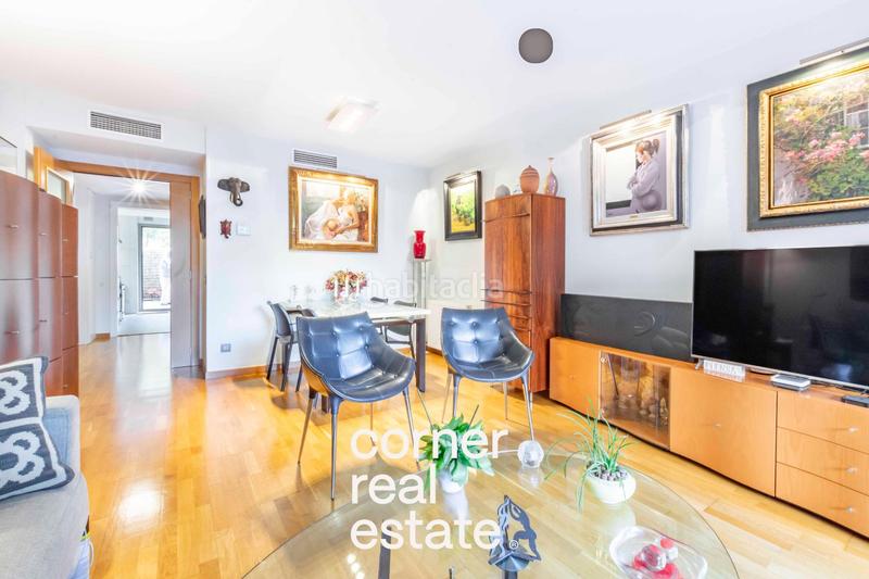 Foto 3484685d-fa71-49ae-b198-57cef852f3d2. Planta baixa amb calefacció aparcament piscina a Sant Cugat del Vallès