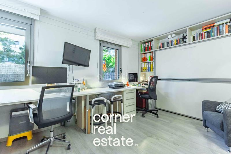 Foto 48e89292-9c07-44ab-b730-0e10b15d869e. Planta baixa amb calefacció aparcament piscina a Sant Cugat del Vallès