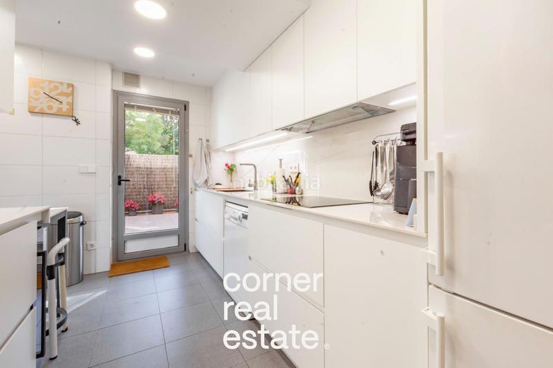 Foto 7940f162-1856-4ec9-aa5d-6dc2ff5b18c6. Planta baixa amb calefacció aparcament piscina a Sant Cugat del Vallès