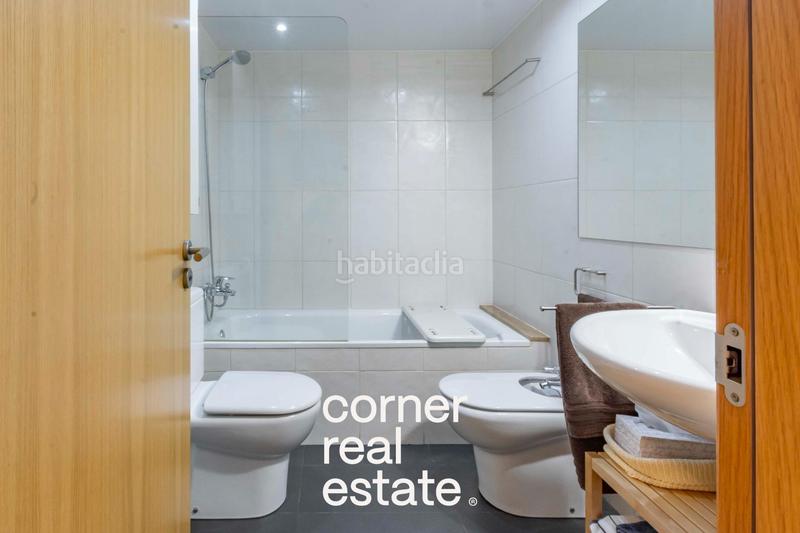 Foto 81f34ecb-f499-4cd3-919c-26c676184ffb. Planta baixa amb calefacció aparcament piscina a Sant Cugat del Vallès