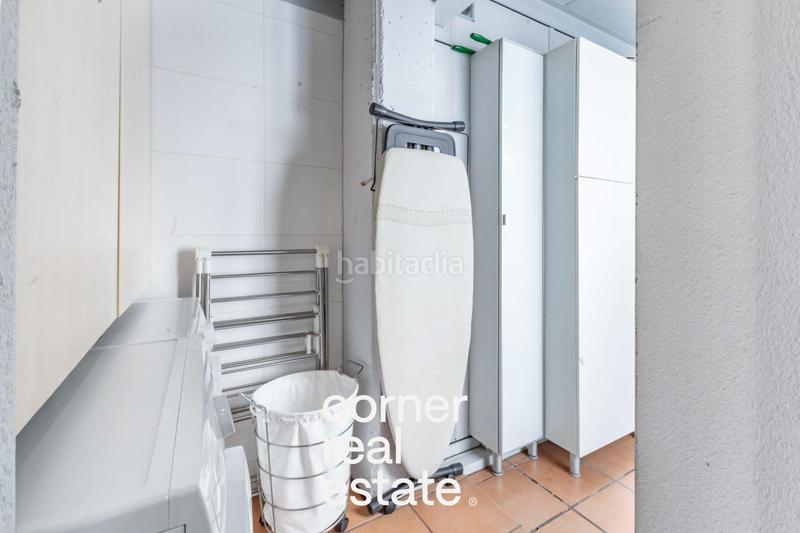 Foto 85ef1e57-4ae3-4e77-bd6e-3d8553e852e0. Planta baixa amb calefacció aparcament piscina a Sant Cugat del Vallès