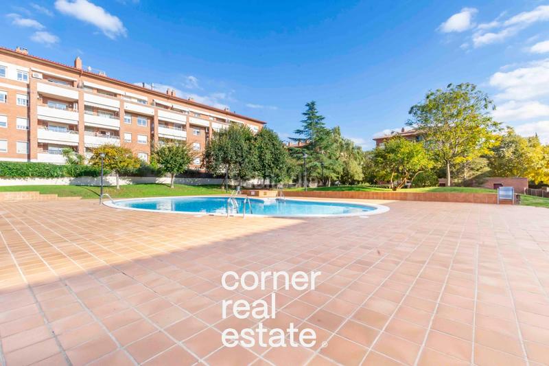 Foto 96e3ae4c-2f6c-4208-8768-6aea2bc1881b. Rez-de-chaussée avec chauffage parking piscine dans Sant Cugat del Vallès