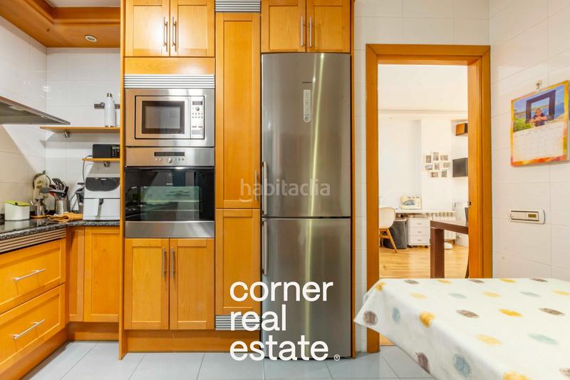 Foto b7709431-9dea-40d4-b1ce-9c1fda1bb28b. Rez-de-chaussée avec chauffage parking piscine dans Sant Cugat del Vallès