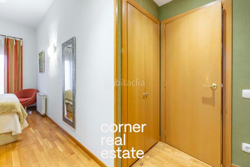 Foto 40f9061d-96e6-406c-a0a4-2bfad34e5735. Planta baixa amb calefacció aparcament piscina a Sant Cugat del Vallès