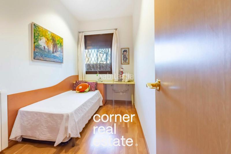 Foto bf789124-0d26-40cd-a458-b3a1d4e97109. Planta baixa amb calefacció aparcament piscina a Sant Cugat del Vallès