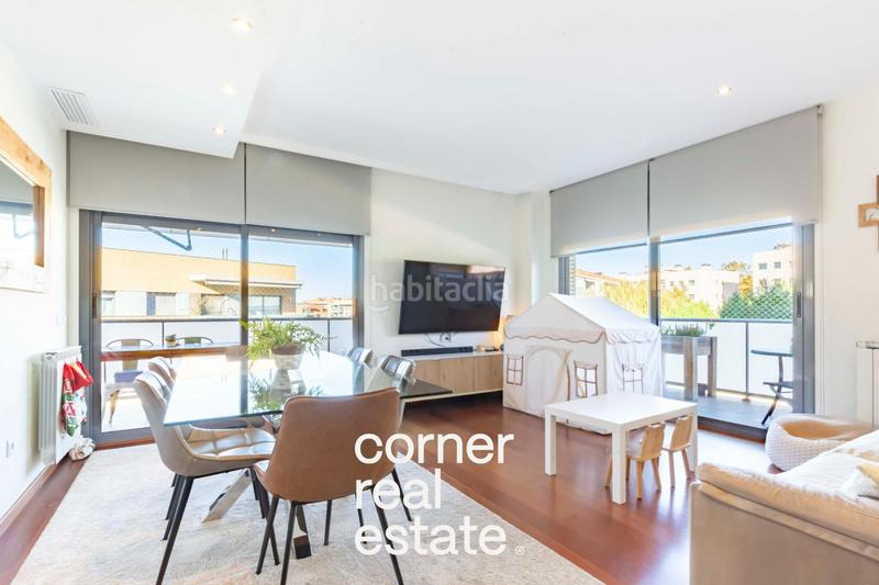 Foto 60230f2b-c7ee-4db5-b379-8c9d6472cbf3. Pis amb calefacció aparcament piscina a Turó de Can Mates Sant Cugat del Vallès