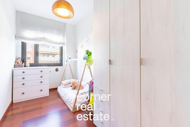 Foto a3a4b8f3-8638-4b79-bbdf-302e40c564ba. Pis amb calefacció aparcament piscina a Turó de Can Mates Sant Cugat del Vallès