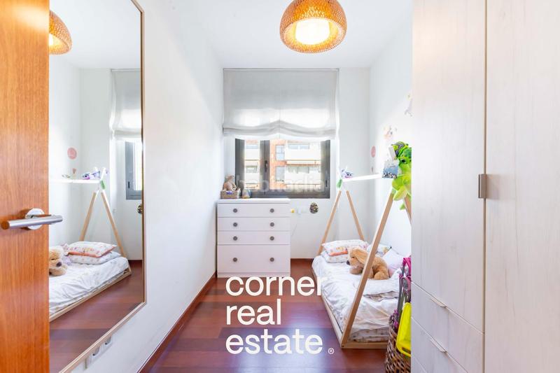 Foto b4f7a338-f678-411a-b6f8-ce2c854fc0b3. Pis amb calefacció aparcament piscina a Turó de Can Mates Sant Cugat del Vallès