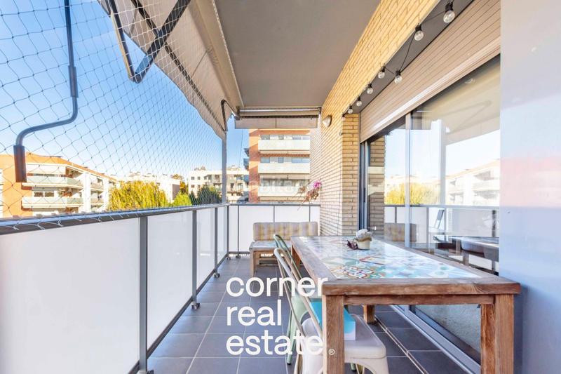 Foto e552dc2d-8fd8-458e-acac-89ab90da1603. Pis amb calefacció aparcament piscina a Turó de Can Mates Sant Cugat del Vallès