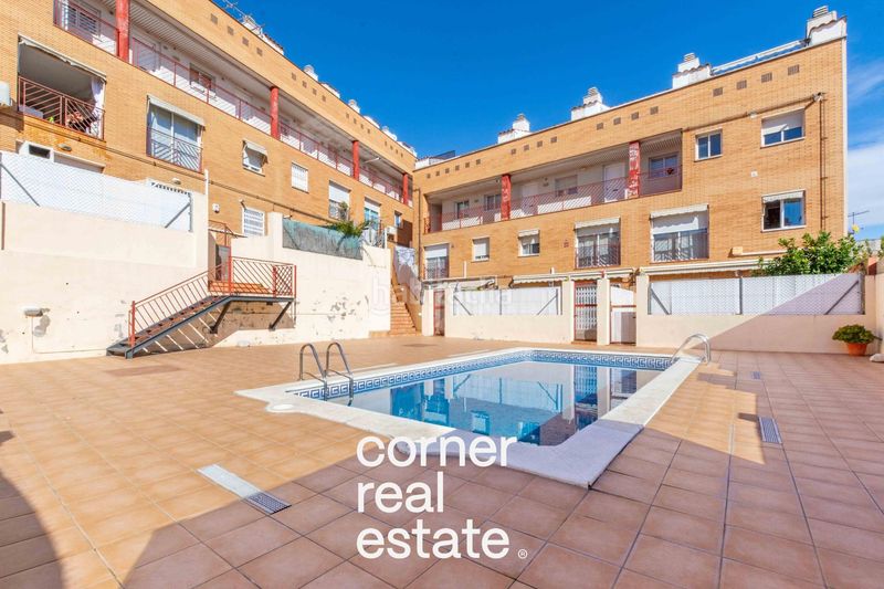 Foto 12d91a49-f6f0-4d11-885b-0defa4d387c4. Ático  dúplex luminoso con terrazas y piscina en can oriol can rosés, en Rubí