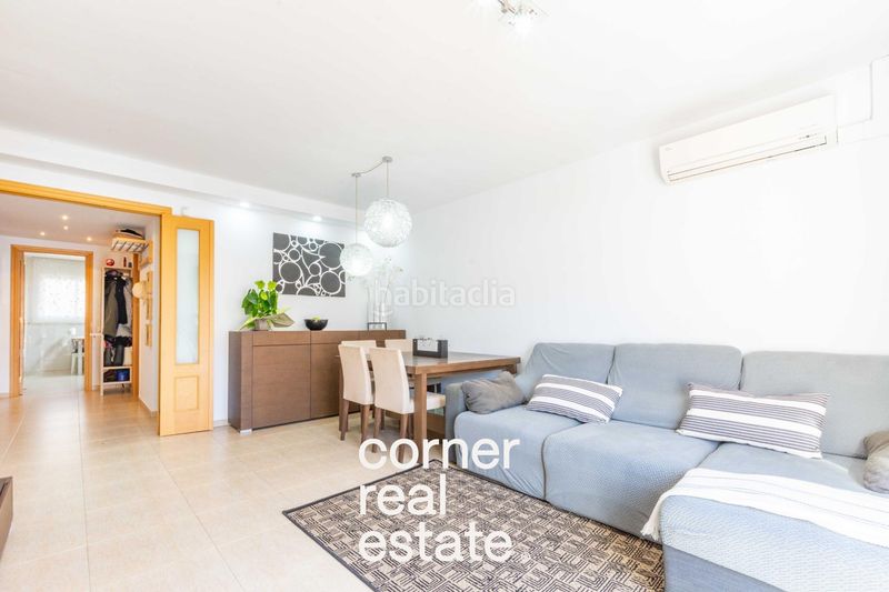 Foto dee29e4c-7515-42c4-8f44-6b86c68bcf0d. Ático  dúplex luminoso con terrazas y piscina en can oriol can rosés, en Rubí