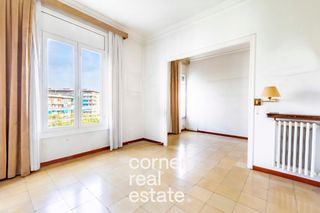 Pis  Carrer bailen. Piso con vistas en eixample dreta  ideal para reformar a tu gust