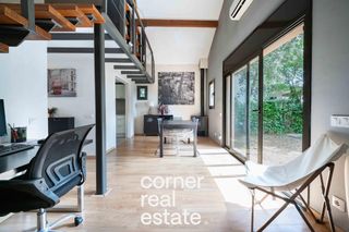 Casa  Mas fuster. Valdoreix  parcela 938 m2  casa reformada  potencial obra nueva