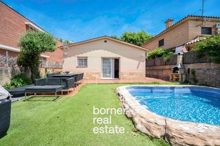 Maison  Calle basconia. Casa unifamiliar con encanto y jardín privado en entorno privile
