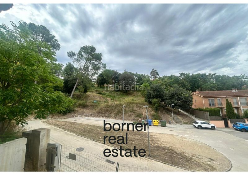 Foto e8fb8e7c-5b44-4764-baf5-32244272fed6. Casa amb calefacció aparcament piscina a Les Fonts Terrassa