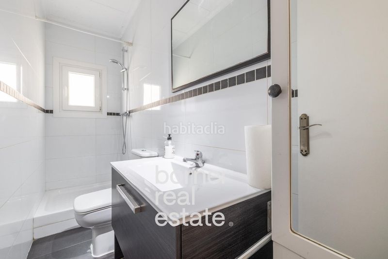 Foto fb8b753b-0d2d-448a-844b-ed532ca0e682. Àtic amb calefacció a Concòrdia Sabadell