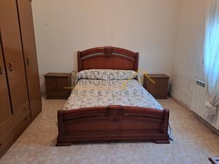 Masia en Pantoja. Casa de pueblo con 4 dormitorios de venta en pantoja