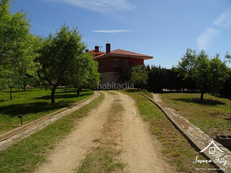 Foto 09b370ce-5be5-48f1-8fa8-e8dcbec4c764. Chalet casa en venta el bruc en Bruc (El)