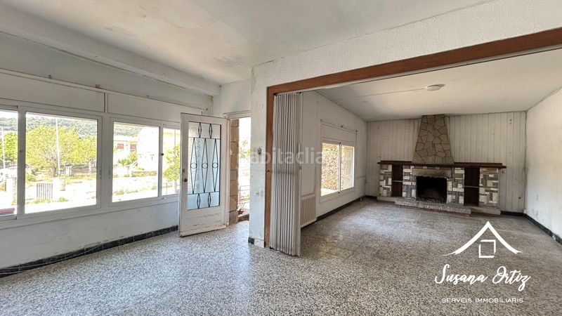 Foto 094374dd-6e1e-4fe1-863e-54e5f733b5d2. Chalet casa en venta en Collbató