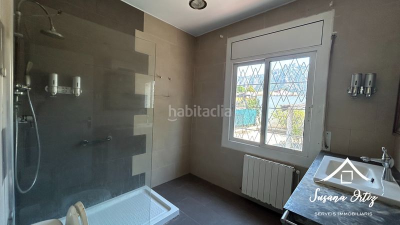 Foto a1ed1d49-36c8-4717-bf4b-c75093c10069. Chalet casa en venta en Collbató