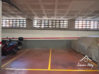 Parking voiture à Martorell. Parking en venta en martorell